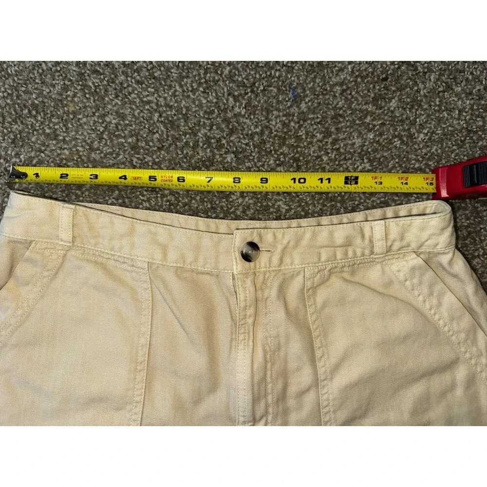 Women’s Beige Utility Shorts Universal Thread Size 10 Medium Waist Cotton Twill